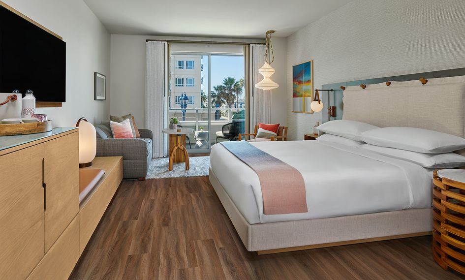 Mission Pacific Hotel