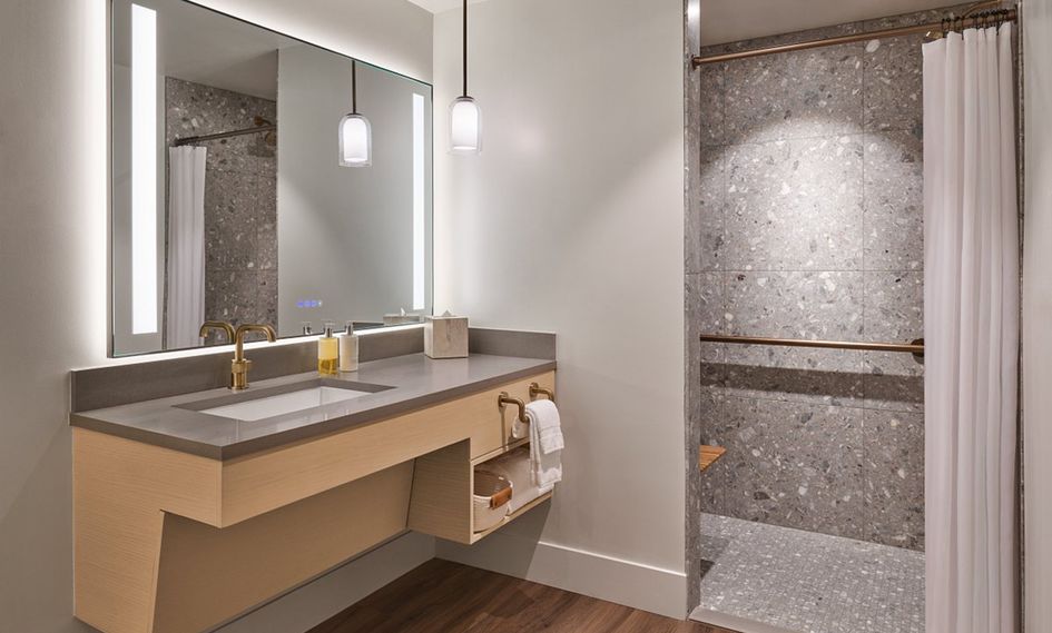 Mission Pacific Hotel