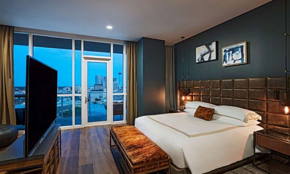 Thompson San Antonio Riverwalk