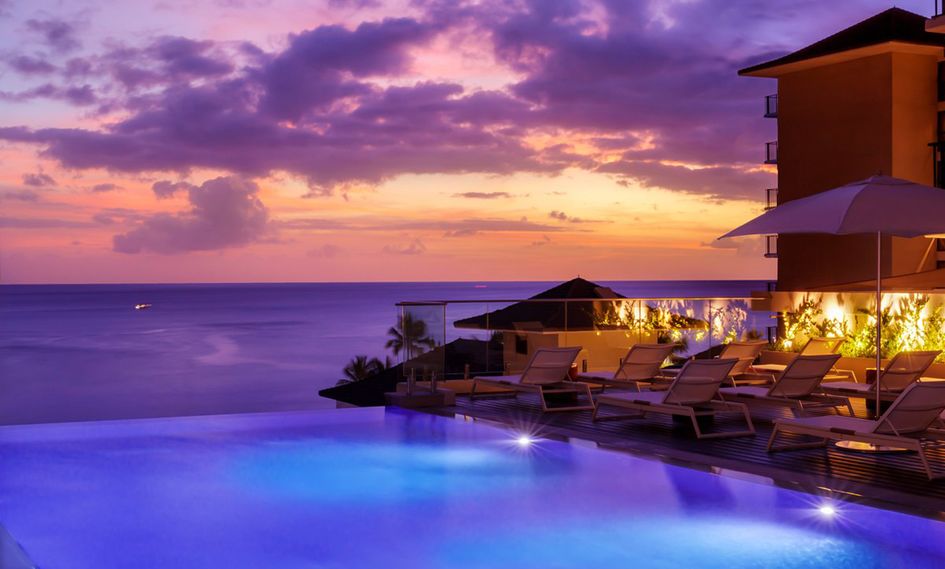 Halepuna Waikiki by Halekulani