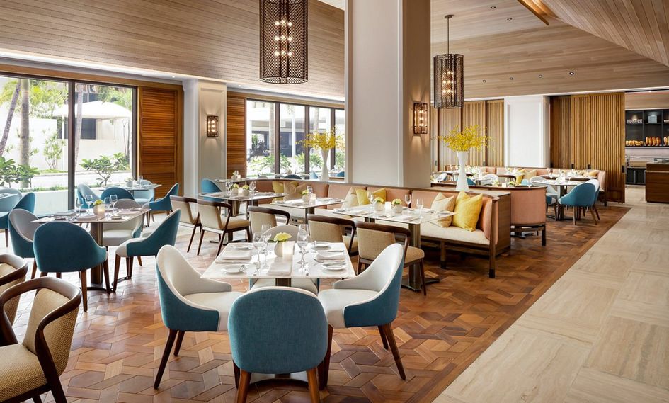 Halepuna Waikiki by Halekulani