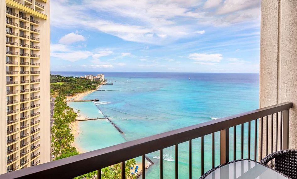 Hyatt Regency Waikiki Beach Resort & Spa