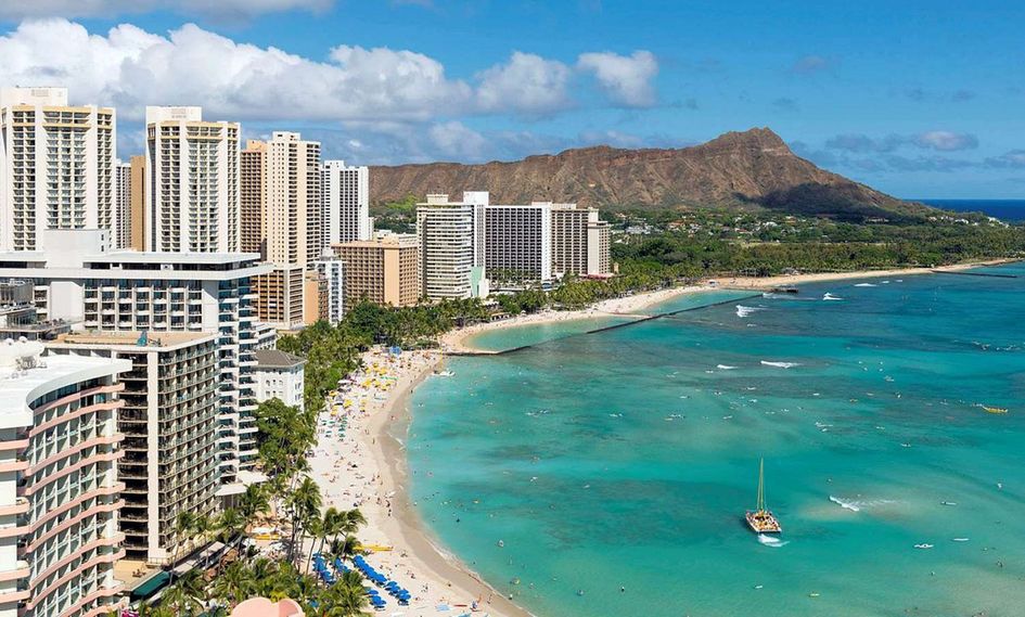 2424 Kalakaua Ave, Honolulu, HI 96815 - Hyatt Regency Waikiki Beach Resort  and Spa