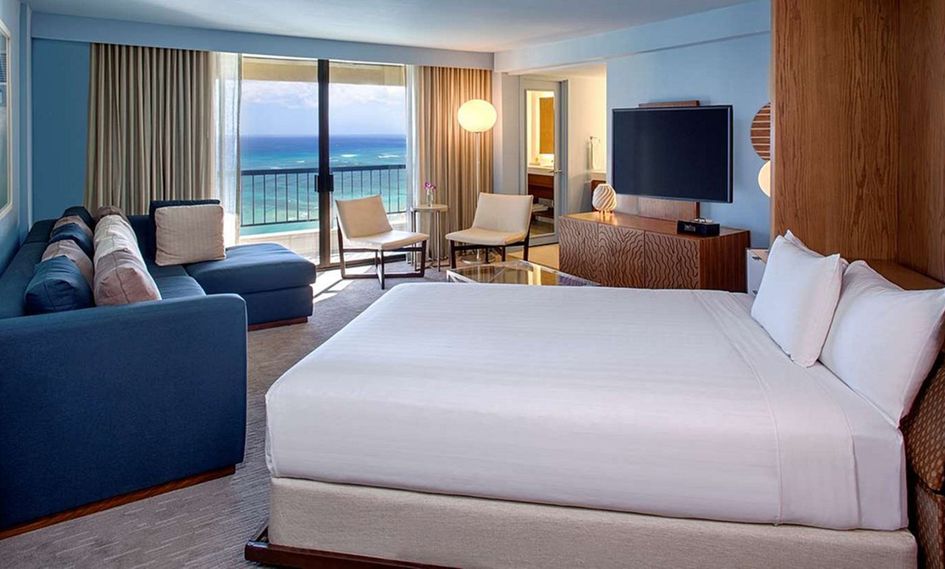 Hyatt Regency Waikiki Beach Resort & Spa