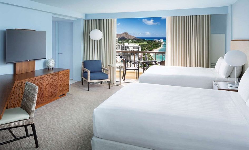 Hyatt Regency Waikiki Beach Resort & Spa