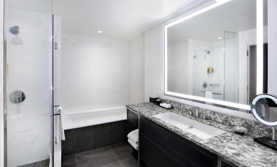 The Gwen, a Luxury Collection Hotel, Michigan Avenue Chicago