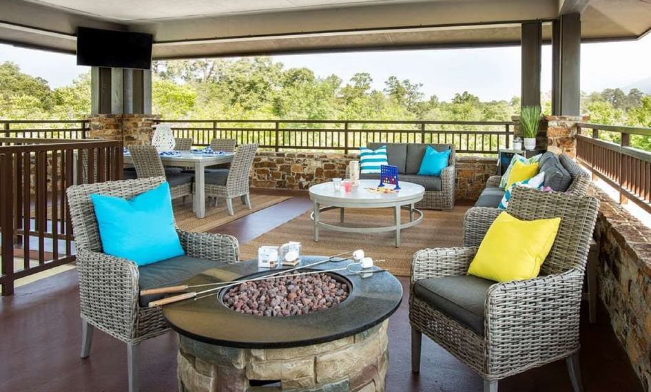 The Woodlands Resort, Curio Collection by Hilton