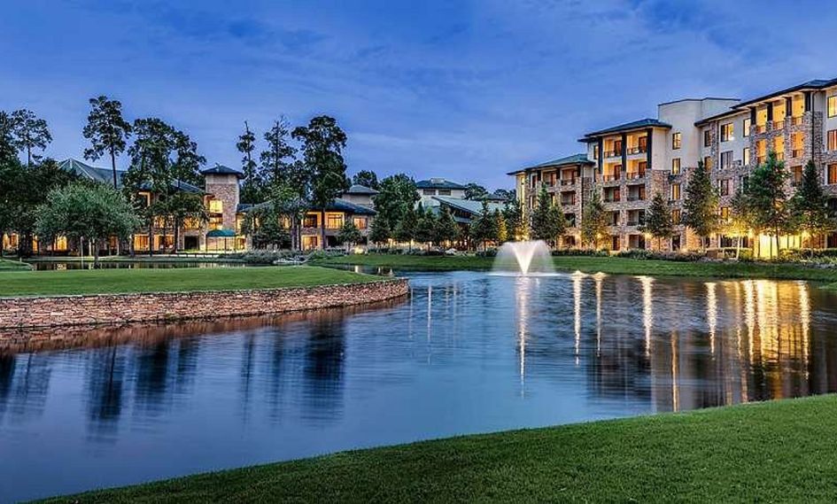 The Woodlands Resort, Curio Collection by Hilton