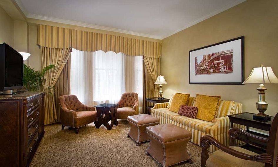 The Roosevelt New Orleans, A Waldorf Astoria Hotel