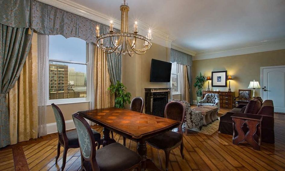 The Roosevelt New Orleans, A Waldorf Astoria Hotel