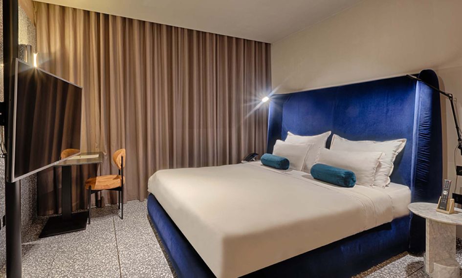 Rosselli - AX Privilege