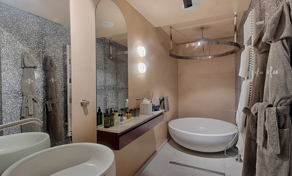 Rosselli - AX Privilege