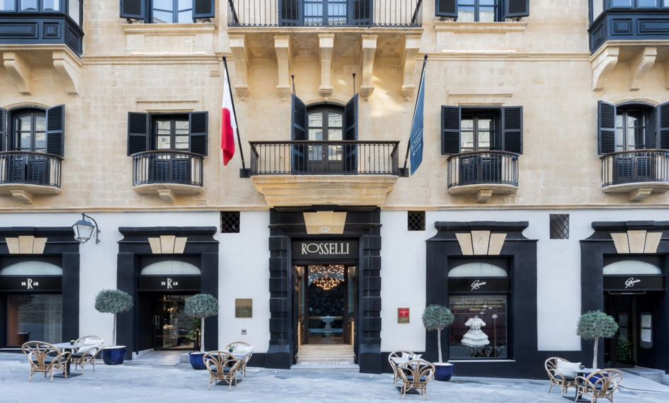 Rosselli - AX Privilege