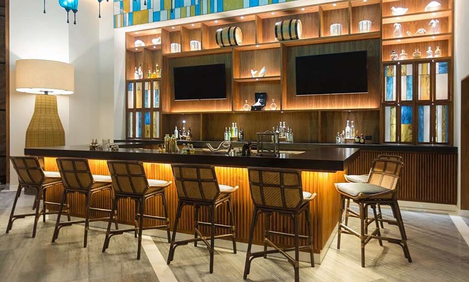 Conrad Punta de Mita