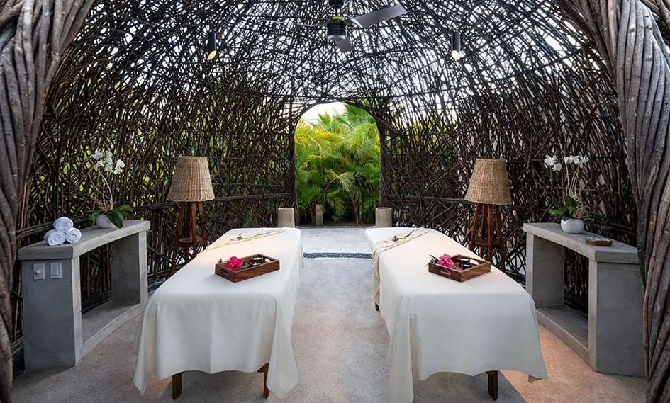 Conrad Punta de Mita