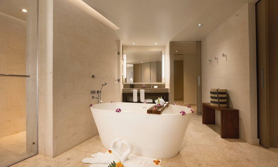 Hyatt Ziva Rose Hall