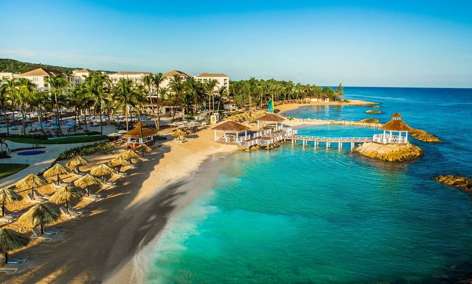 Hyatt Ziva Rose Hall