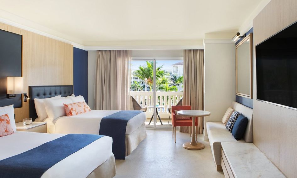 Hyatt Ziva Rose Hall