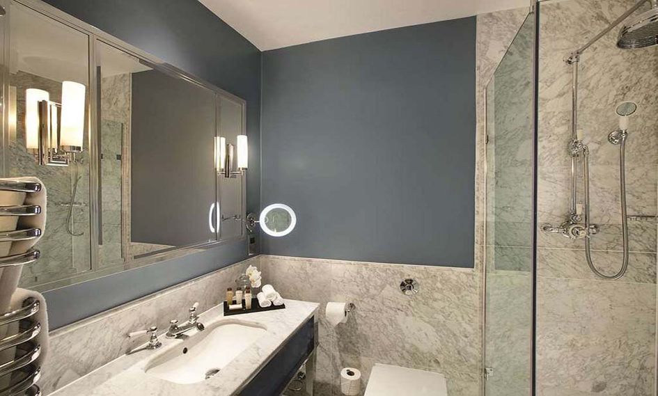 The Caledonian Edinburgh, Curio Collection by Hilton