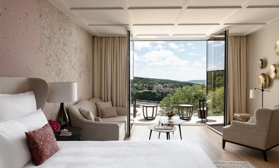 Royal Champagne Hotel & Spa