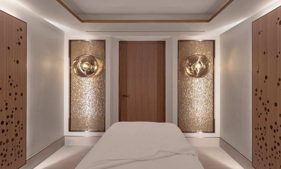 Royal Champagne Hotel & Spa