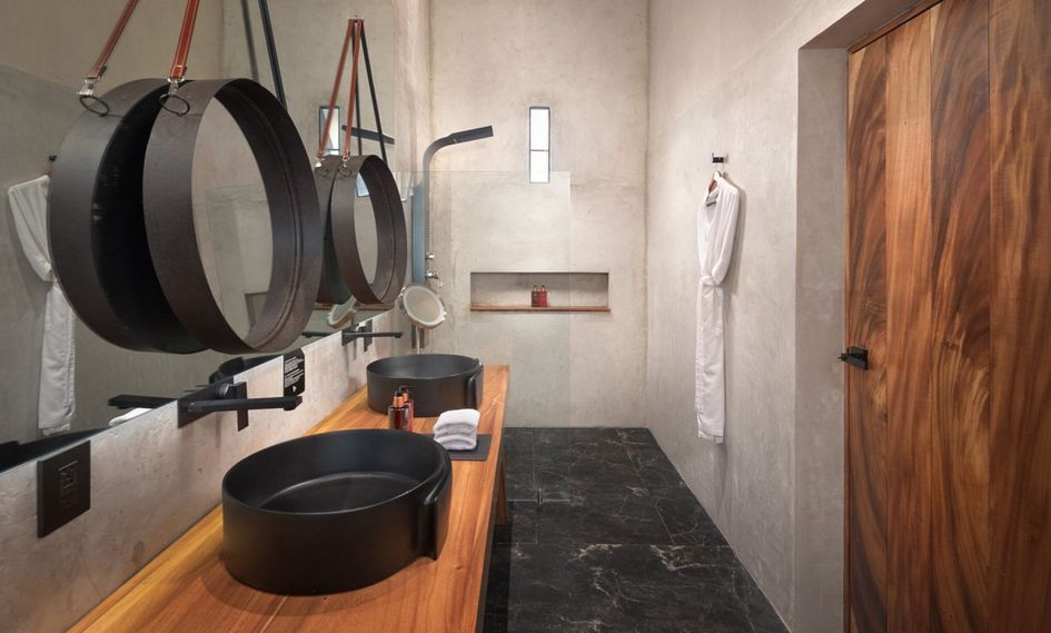 Diez Diez Collection