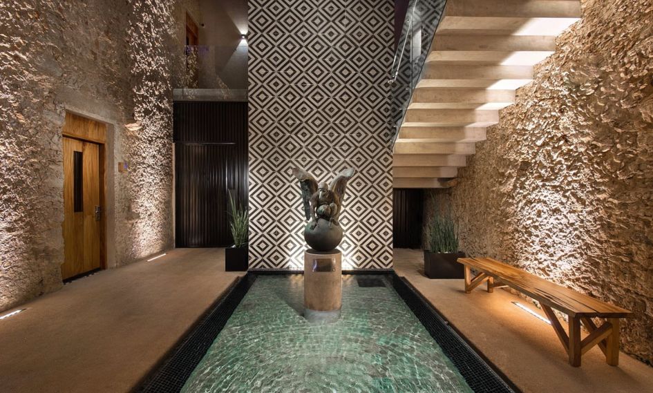 Diez Diez Collection