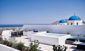 Katikies Garden in Santorini, Greece