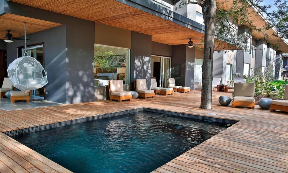 El Mangroove, Autograph Collection