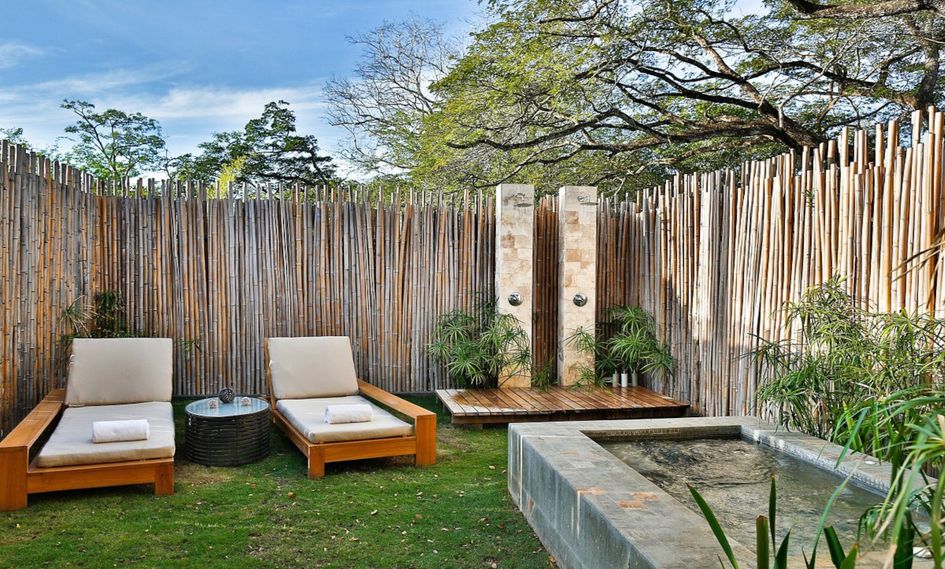 El Mangroove, Autograph Collection