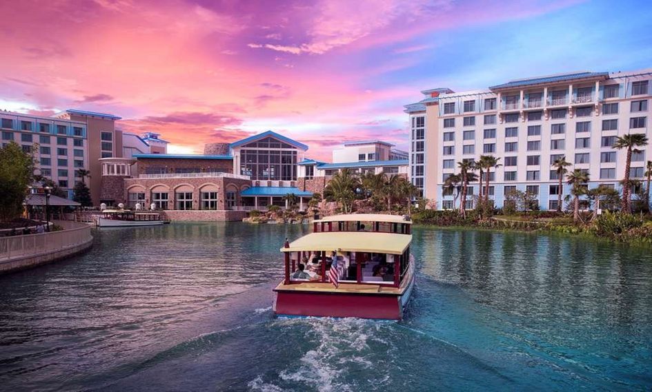 Loews Sapphire Falls Resort at Universal Orlando