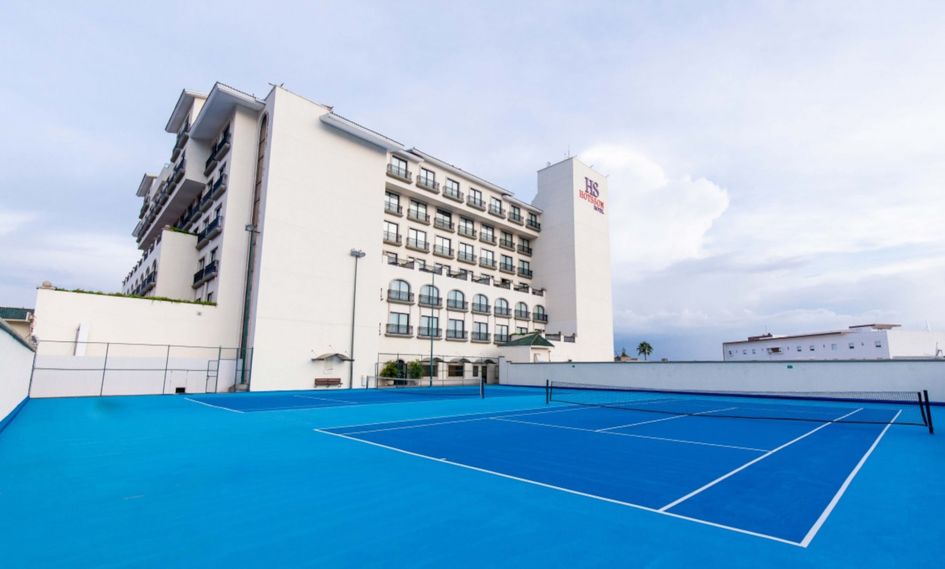 HS HOTSSON Hotel Leon