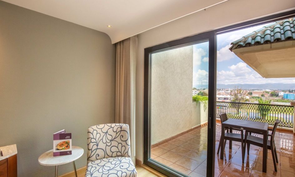 HS HOTSSON Hotel Leon