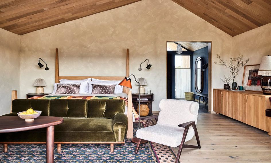 Wildflower Farms, Auberge Resorts