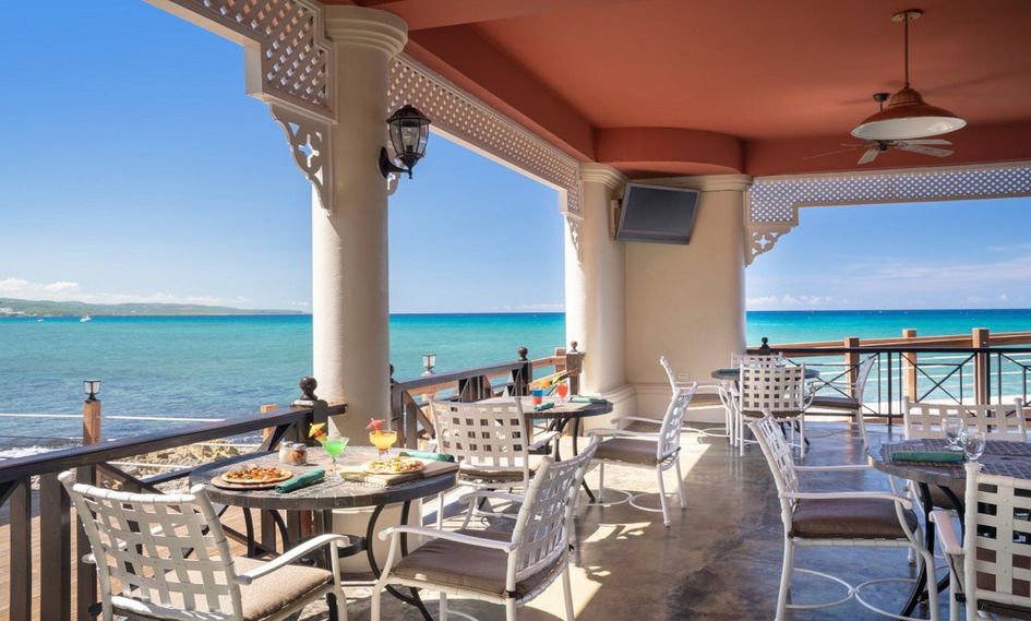 Jewel Paradise Cove Beach Resort & Spa