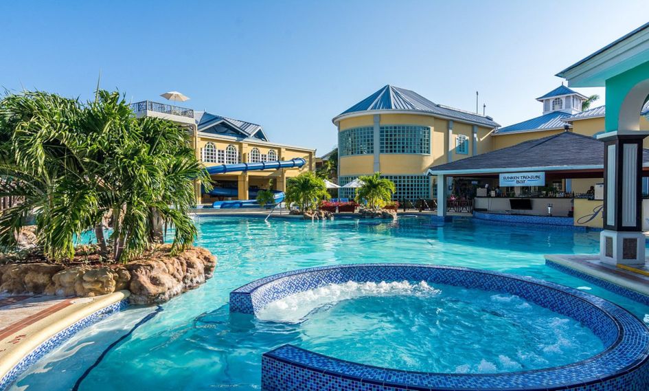 Jewel Paradise Cove Beach Resort & Spa