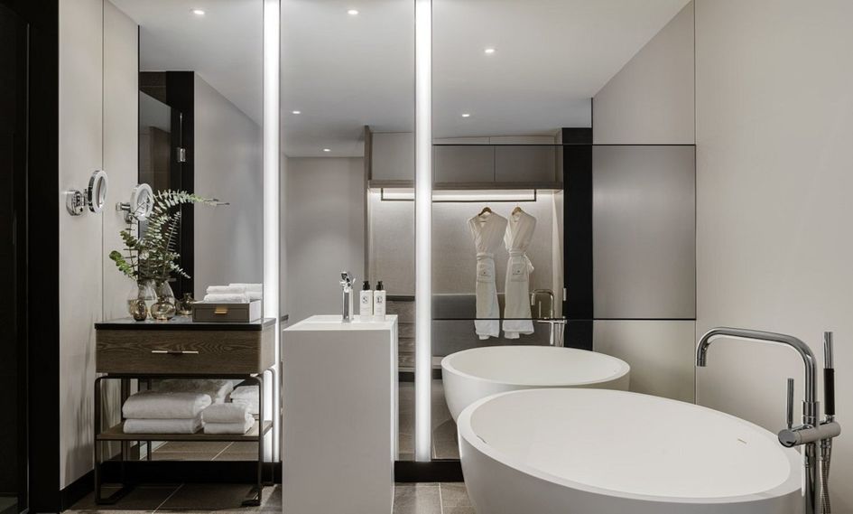 The Langham, Gold Coast & Jewel Residence