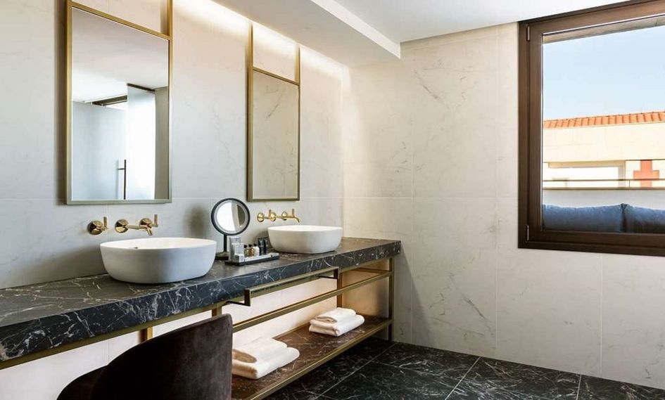 radisson collection hotel gran via bilbao precios