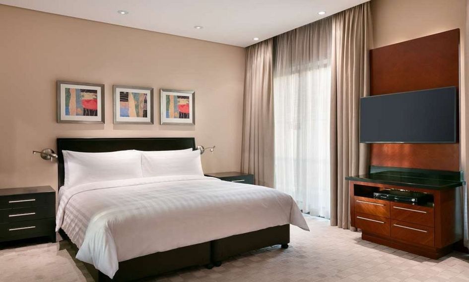 Shangri-La Qaryat Al Beri, Abu Dhabi