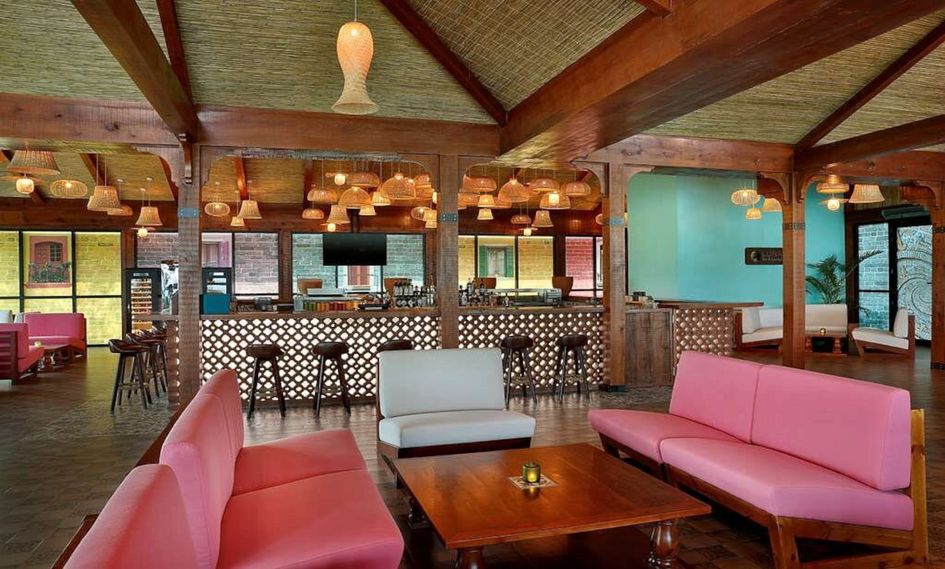 Anantara World Islands Dubai Resort