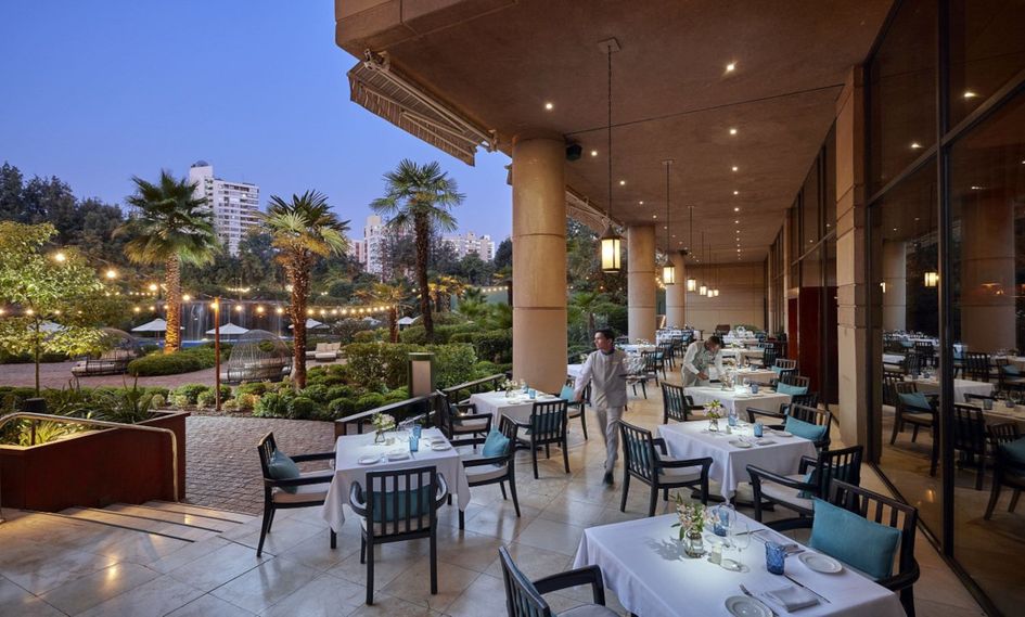 Mandarin Oriental, Santiago