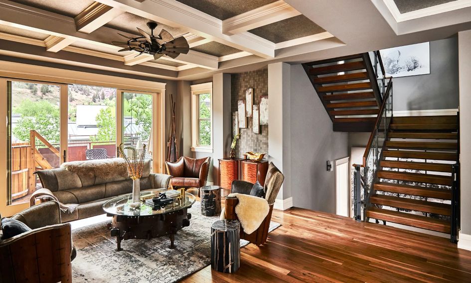 Element 52, Auberge Resorts Collection