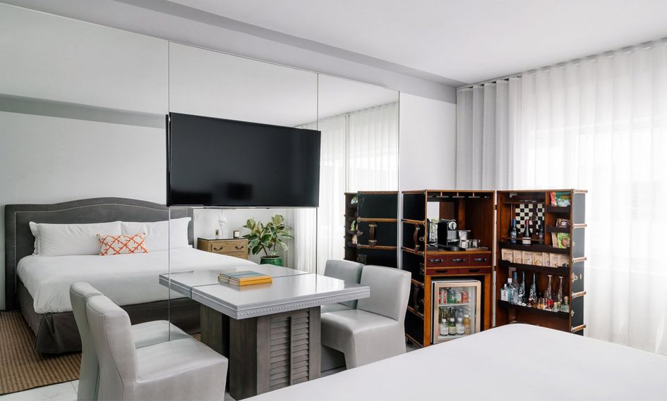 Nautilus Sonesta Miami Beach