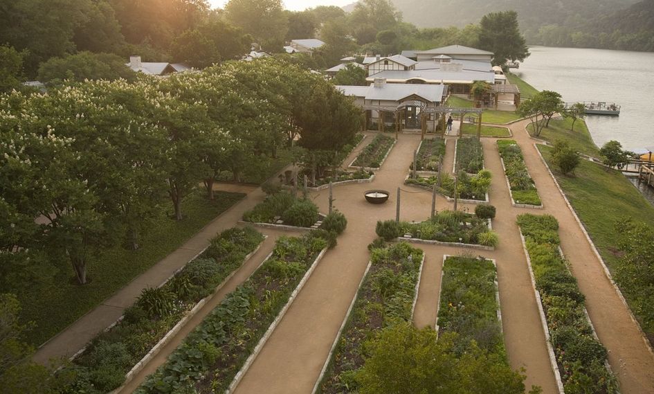 Lake Austin Spa Resort