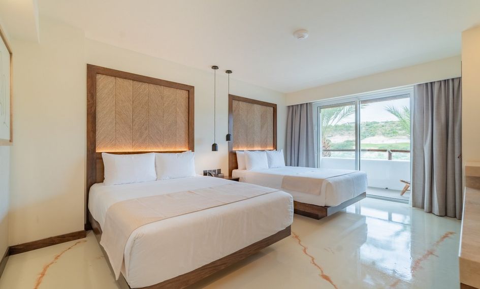 Hotel Indigo La Paz Puerta Cortes