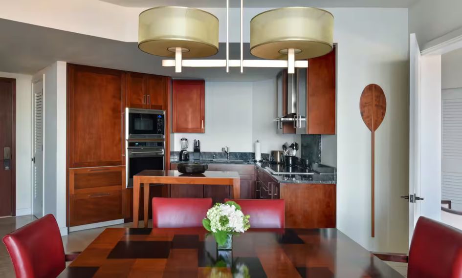 Ka La'i Waikiki Beach, LXR Hotels & Resorts