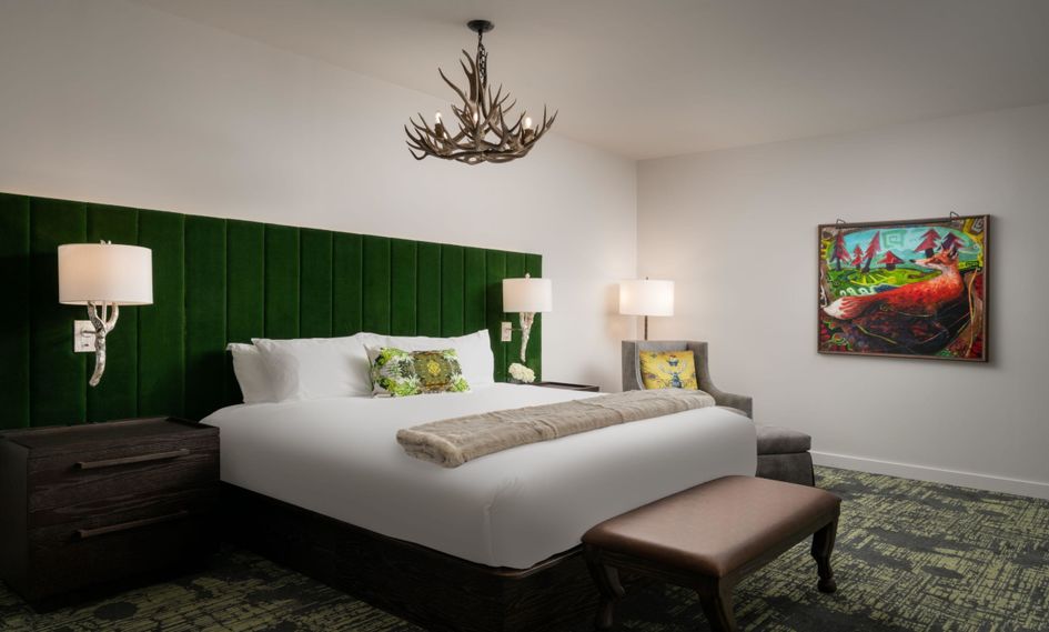 Grand Bohemian Lodge Greenville, Autograph Collection