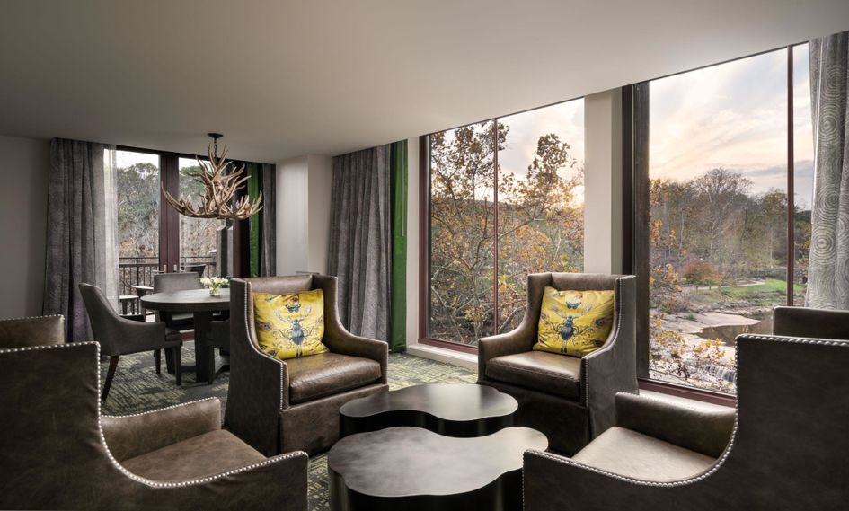 Grand Bohemian Lodge Greenville, Autograph Collection