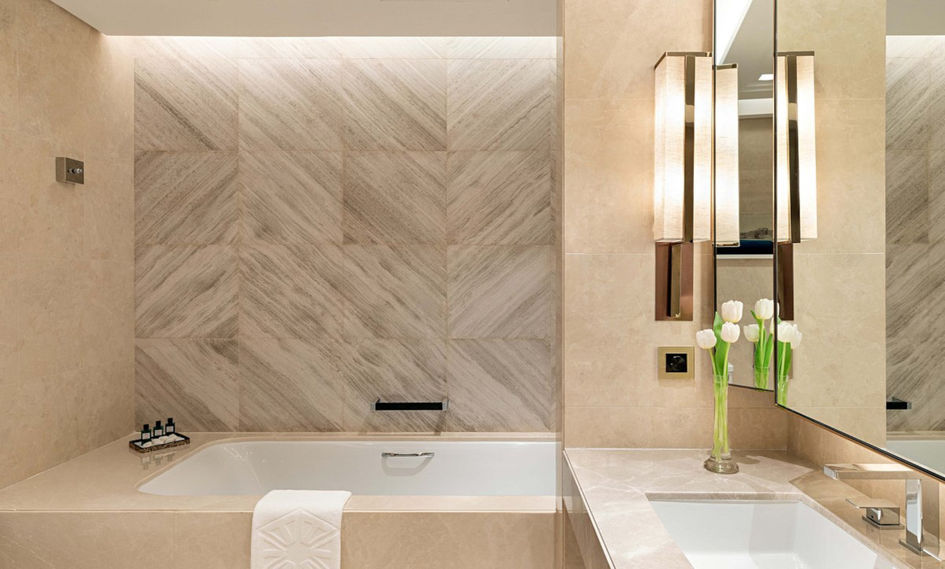 Taj Exotica Resort & Spa, The Palm, Dubai