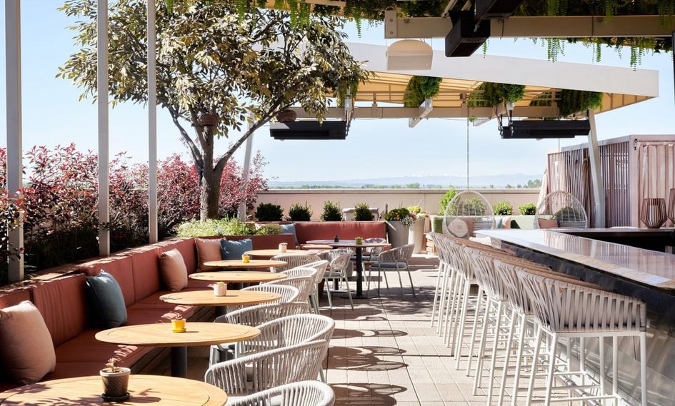 Halcyon, a hotel in Cherry Creek